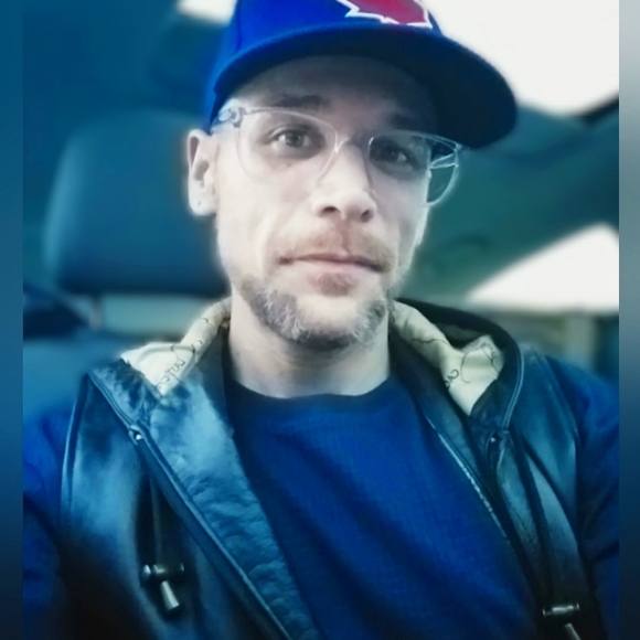 Meet your Posher, Roger - Picture 1 of 1